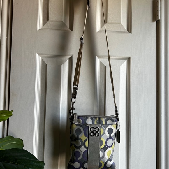 Multicolor Coach Purse - Picture 2 of 15